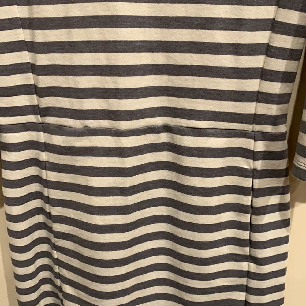 Gap Striped Dress - Picture 4 of 13